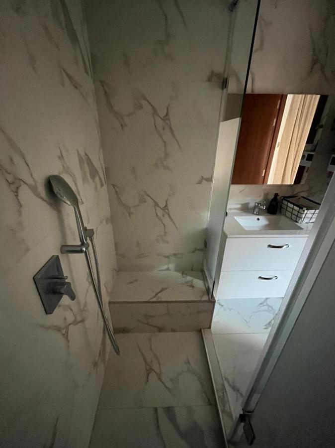 Superbe Appartement, Vue Sur Golf, Piscine Et Atlas Marrakesh Eksteriør billede